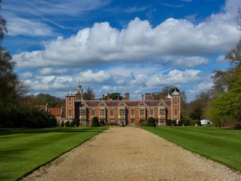 stately homes to visit in suffolk