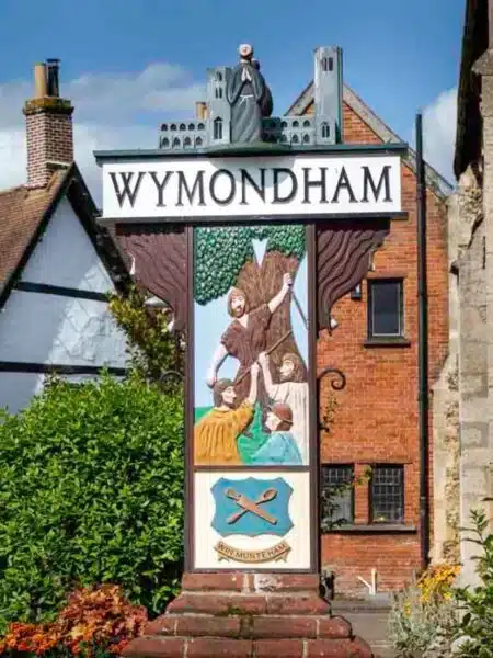 Wymondham town sign